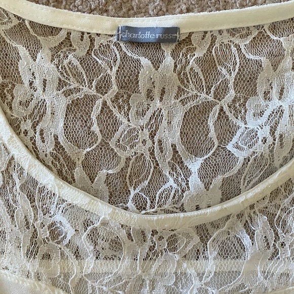 3/$11 Charlotte Russe Sleeveless Blouse EUC - Picture 3 of 6